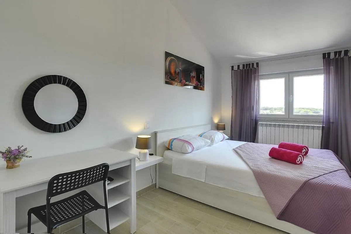 פולה Villa Zeus בית נופש