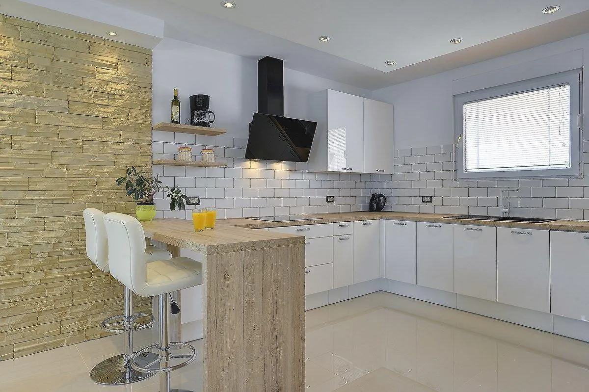 פולה Villa Zeus בית נופש